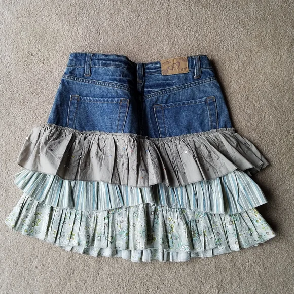 Terranova Ruffled Tiered Cowgirl Denim Skirt from Italy - Picture 16 of 17